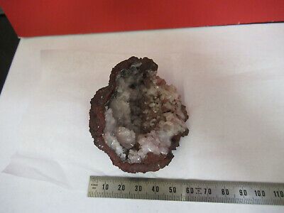 MINERAL GEODE SAMPLE QUARTZ  AS PICTURED OPTICS &P8-A-96