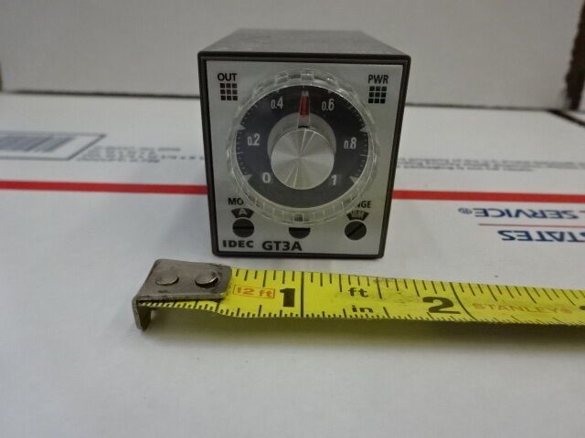 IDEC OCTAL ELECTRONIC TIMER RELAY GT3A-3AF20 CONTROL AS IS &X8-FW-02