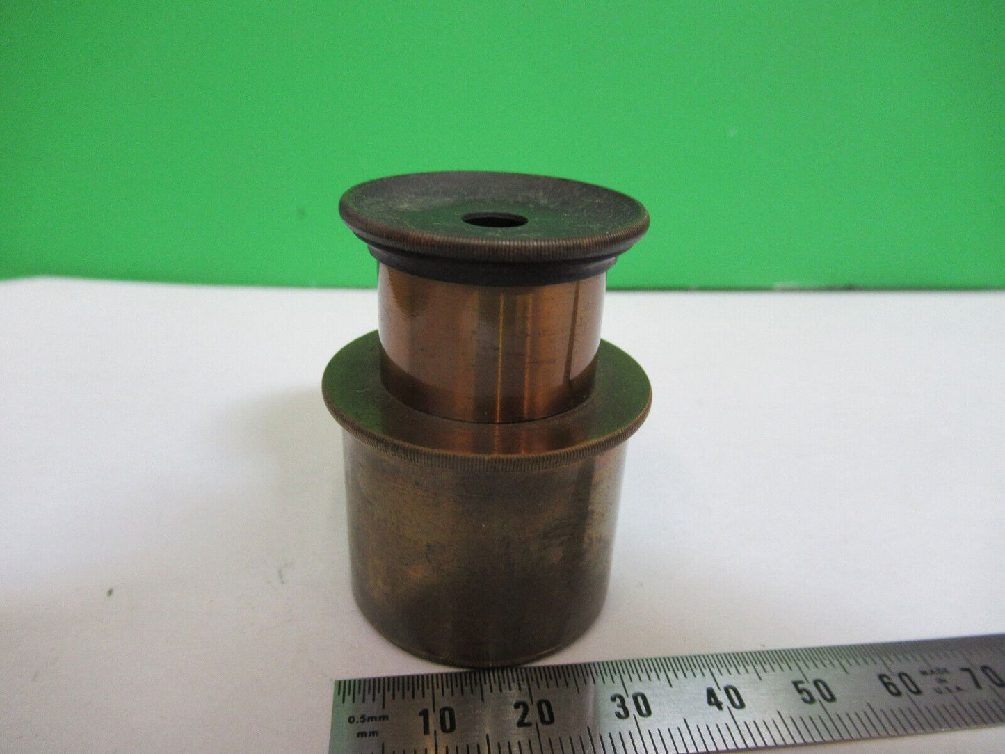 ANTIQUE BRASS RARE UK ENGLAND EYEPIECE MICROSCOPE PART AS PICTURED P2-B-24