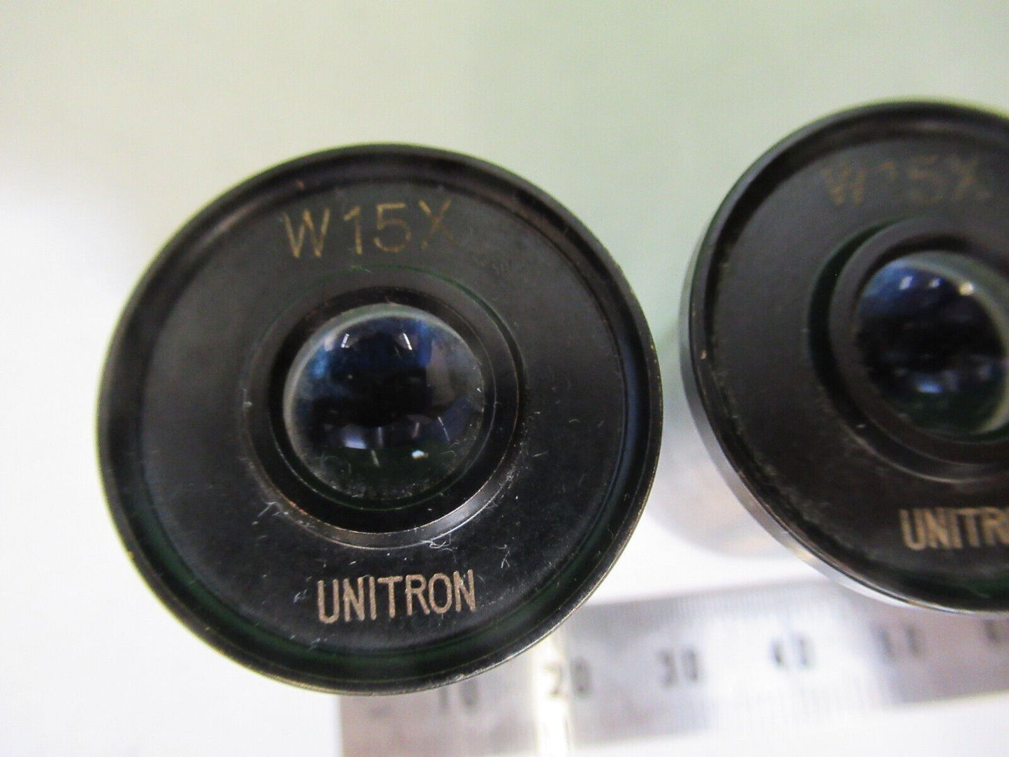 UNITRON JAPAN PAIR 15X EYEPIECE OCULAR MICROSCOPE PART AS PICTURED Z1-A-162