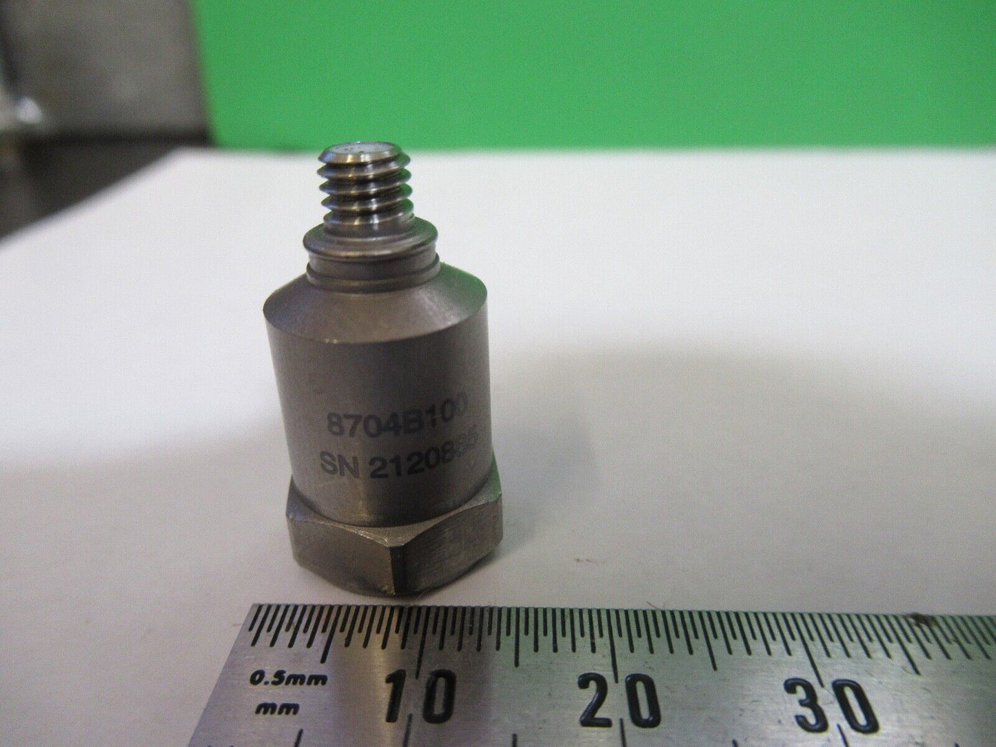 KISTLER K-BEAM ACCELEROMETER 8704B100 VIBRATION SENSOR AS PICTURED 6-DT-B-01