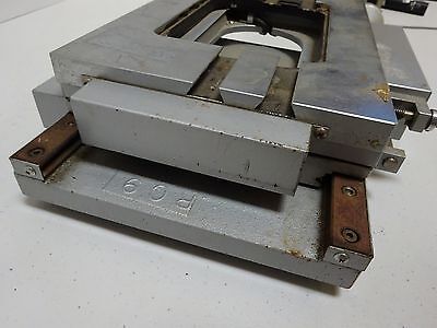 FOR PARTS NIKON MICROSCOPE STAGE TABLE TOOLMAKER RUSTY GUIDES AS IS BIN#TC-1-C