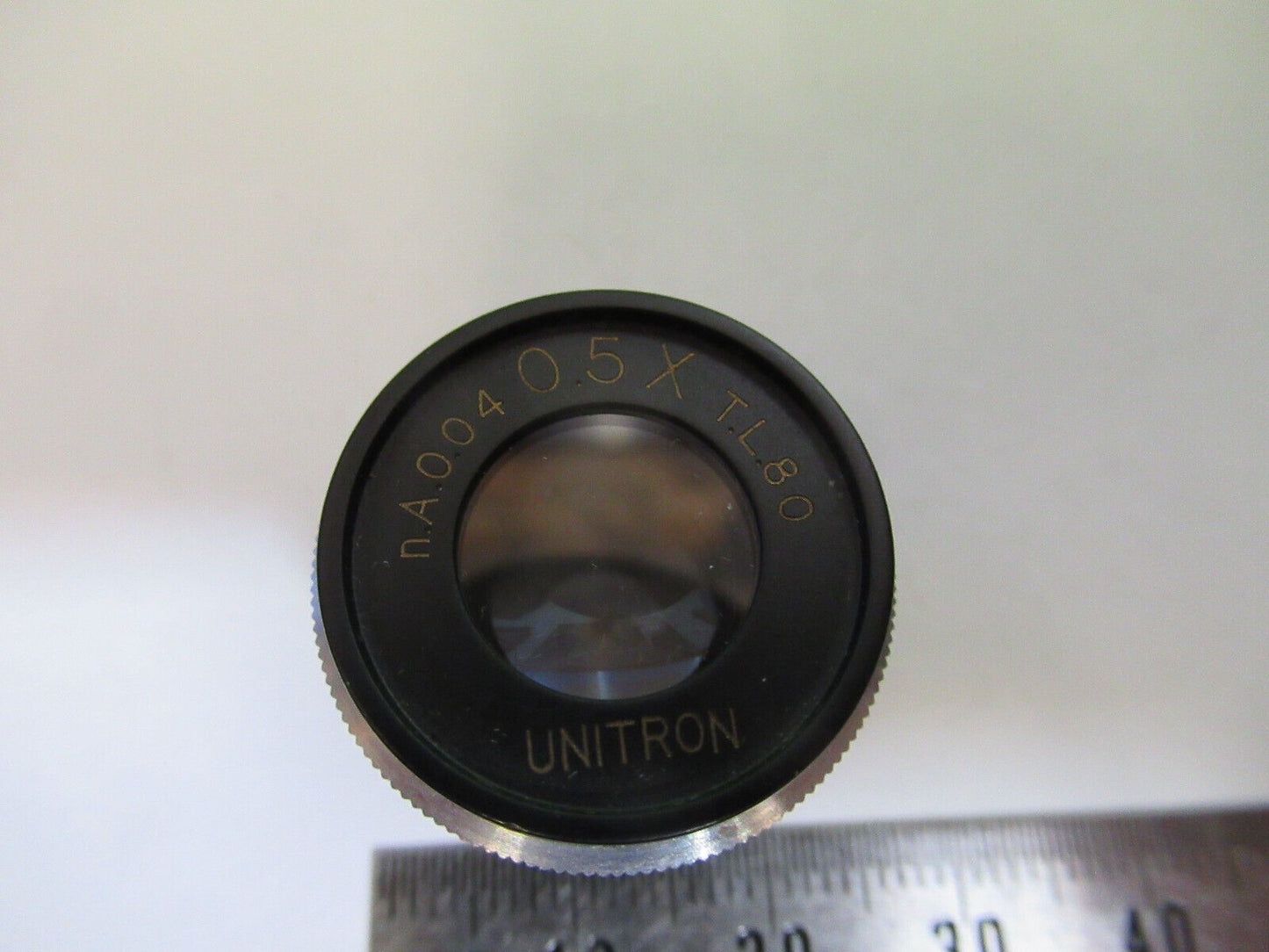 UNITRON JAPAN OBJECTIVE 0.5X + IRIS   LENS MICROSCOPE PART AS PICTURED Q7-A-44