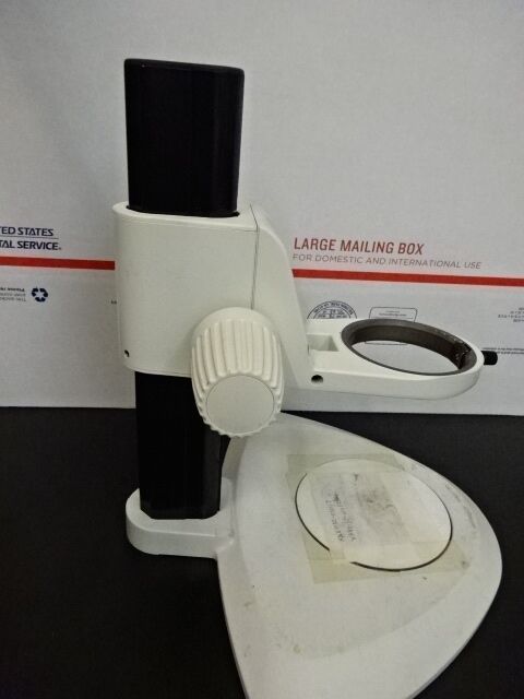 MICROSCOPE PART LEICA STAGE FRAME HOLDER GZ6  AS IS #TC-4