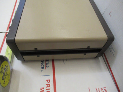 PHYSIK INSTRUMENTE P-263 PIEZO HIGH VOLTAGE GERMAN POWER SUPPLY AS PICTURED TD-4