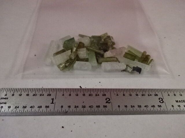 TOURMALINE MINERAL ROUGH FACETING PAKISTAN 8 GRAMS AS IS &14-A-10