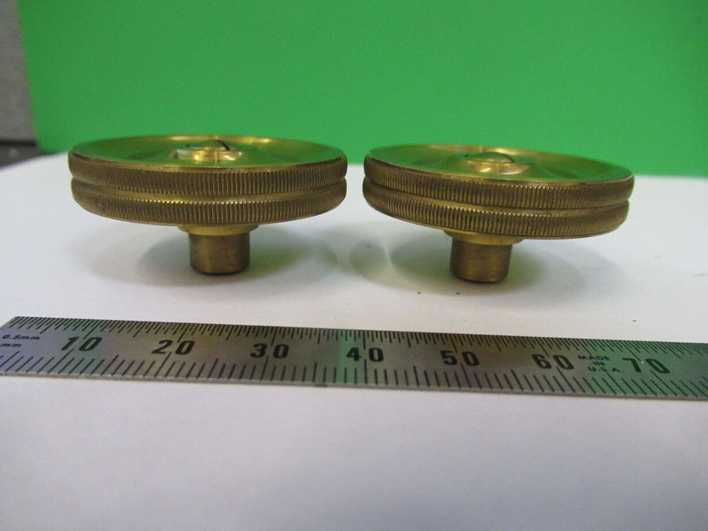 ANTIQUE SEIBERT BRASS SET OF KNOBS  PARTS MICROSCOPE PART AS PICTURED #R1-B-29