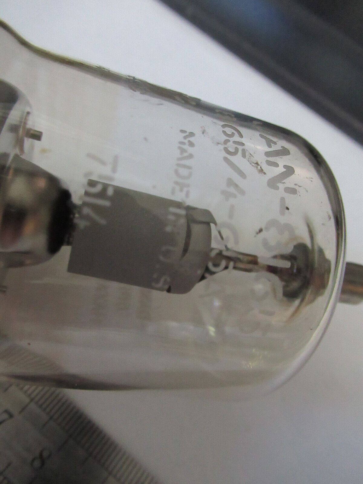 LARGE TRANSMISSION VACUUM TUBE EIMAC USA JAN-8165 AS PICTURED &W7-B-15