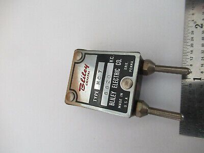 ANTIQUE QUARTZ CRYSTAL BLILEY MC7 FREQUENCY CONTROL RADIO AS PICTURED &F2-A-215