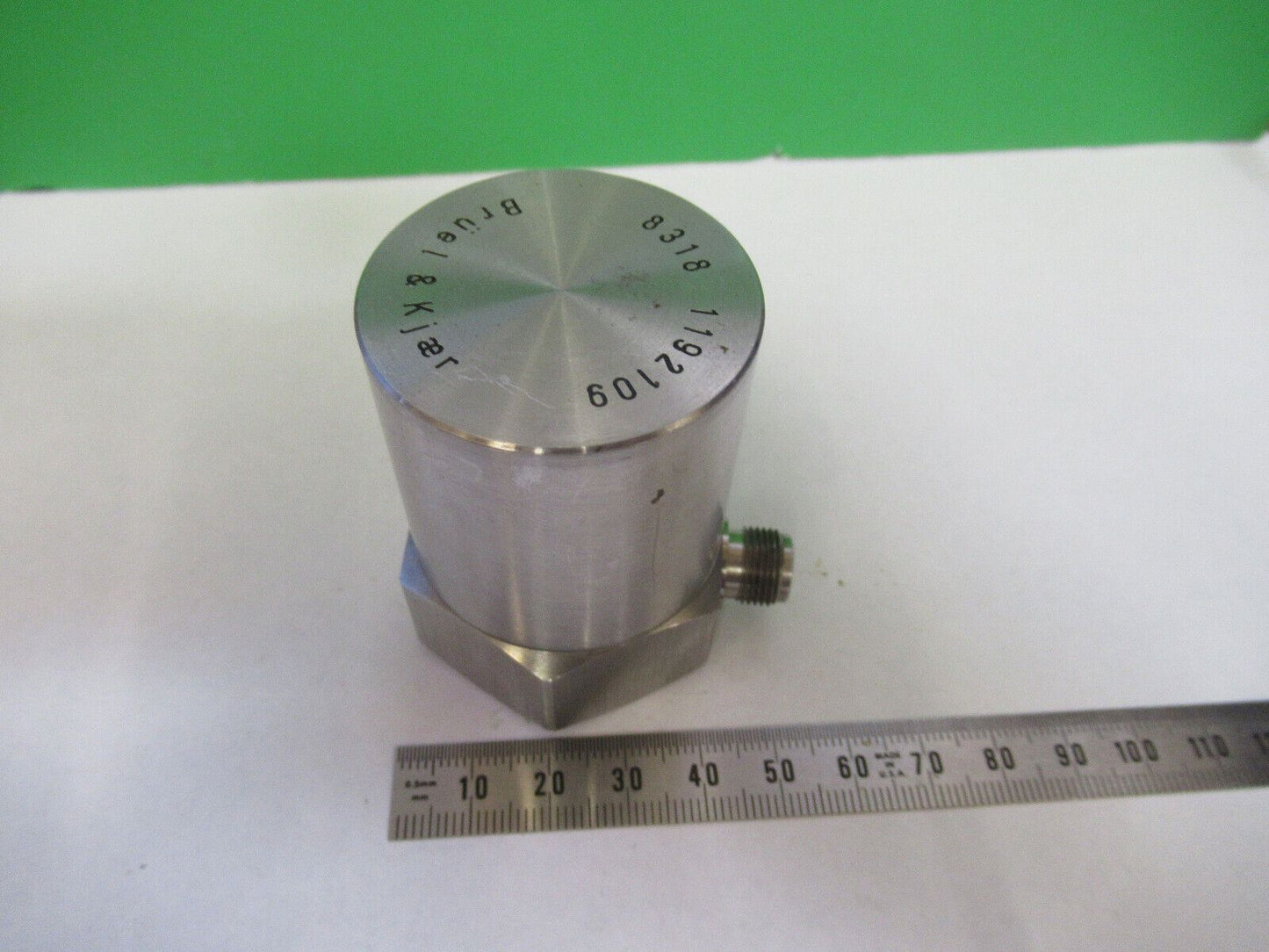 BRUEL KJAER 8318 CVLD ACCELEROMETER VIBRATION SENSOR AS PICTURED #G2-A-85