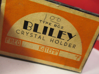 VINTAGE 1940's QUARTZ CRYSTAL BLILEY LD2 FREQUENCY 7097 KC + BOX &9-A-61