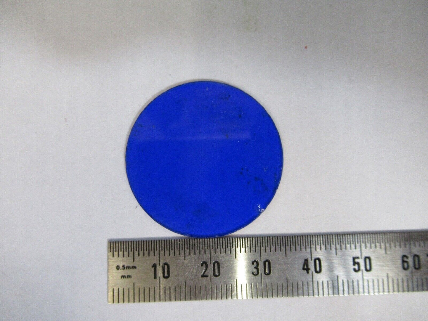 BAUSCH LOMB BLUE GLASS FILTER [chip] OPTICS MICROSCOPE PART AS PIC  z7-b-05