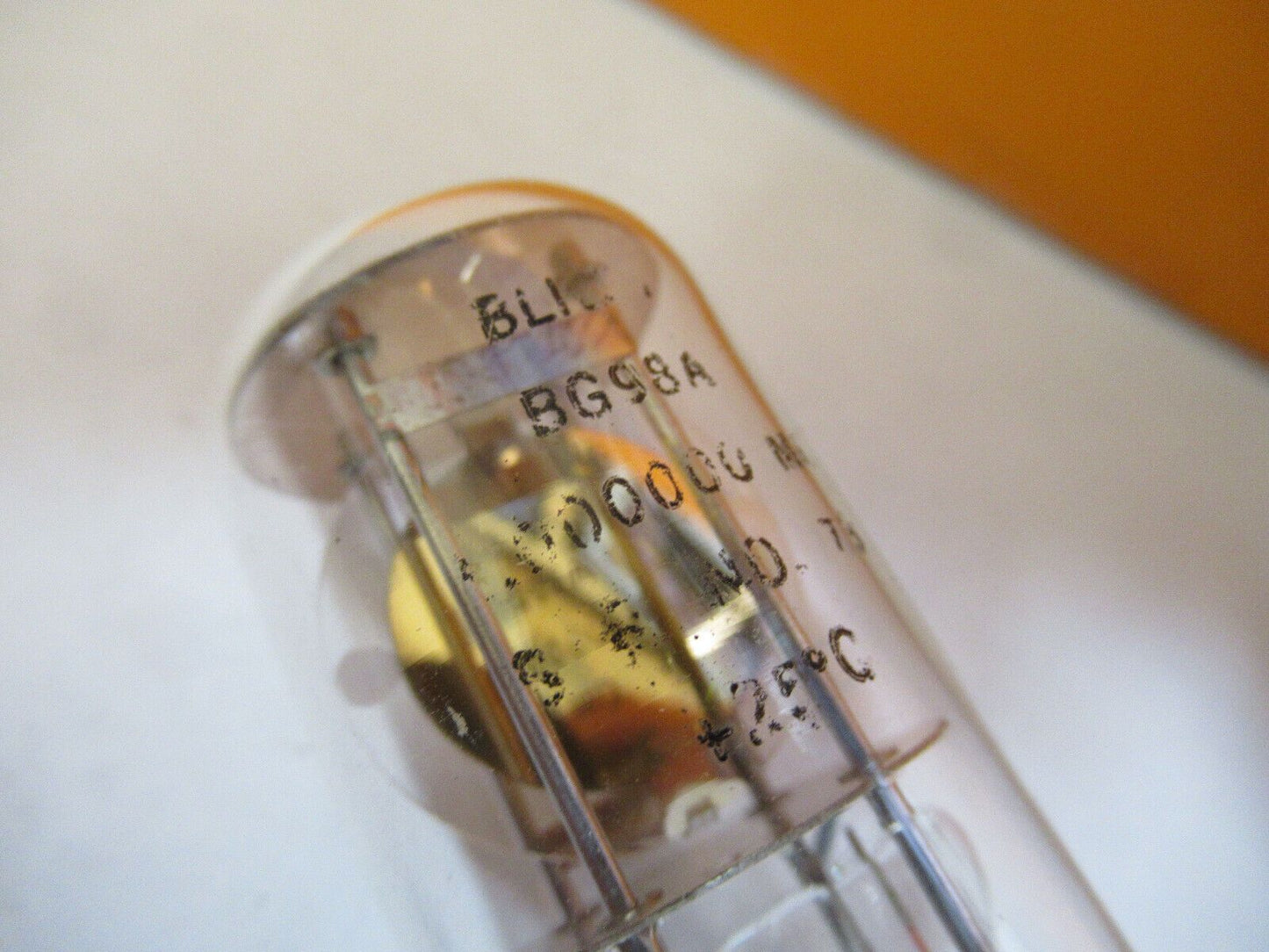 ANTIQUE BLILEY BG98A 1 MHz QUARTZ CRYSTAL GLASS PKG FREQUENCY AS PICTURED 1-DT-3