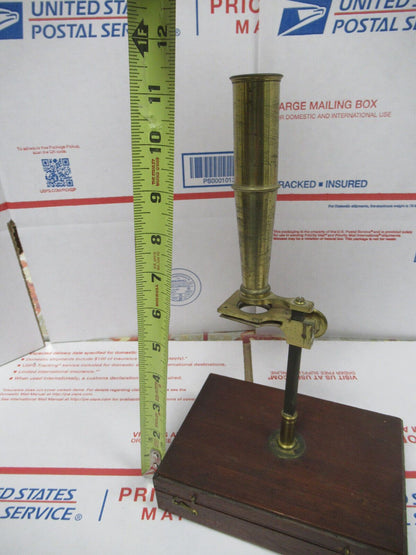 ANTIQUE CARY GOULD circa 1830 BRASS MICROSCOPE + CASE AS PICTURED &W7-B-40