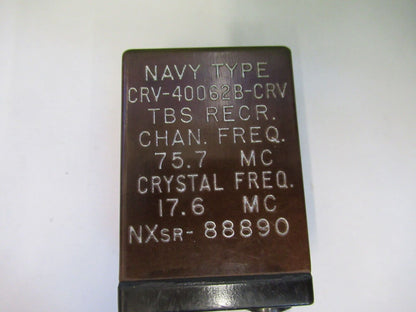 NAVY TYPE ANTIQUE QUARTZ CRYSTAL FREQUENCY CONTROL AS PICTURED Z6-A-78