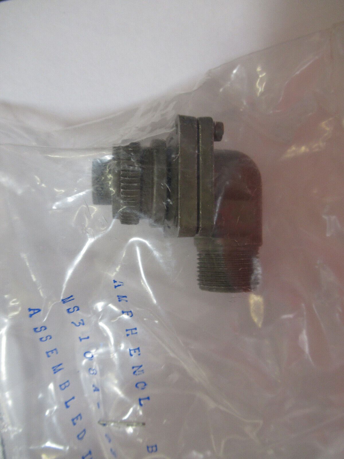 AMPHENOL MIL SPEC MS3108A-10SL-4S CONNECTOR  Y6-B-43