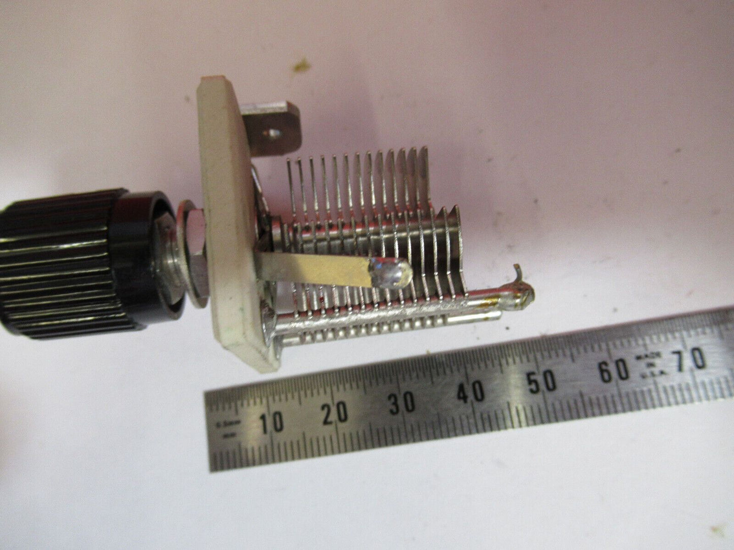 AIR CONDENSER CAPACITOR AS PICTURED S9-FT-86