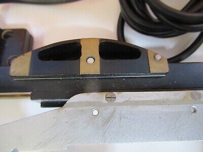 VICKERS UK ENGLAND STAGE MIKROMETER CLIPS MIKROSKOPTEIL WIE ABGEBILDET &amp;Q6-A-86