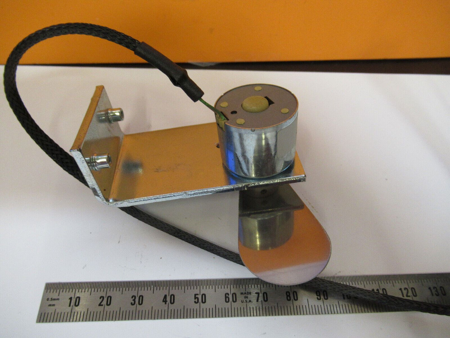 OPTICAL METAL SHUTTER SOLENOID 6V LASER OPTICS AS PICTURED Y2-A-34