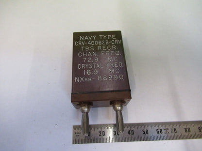 NAVY TYPE ANTIQUE QUARTZ CRYSTAL FREQUENCY CONTROL AS PICTURED Z6-A-77