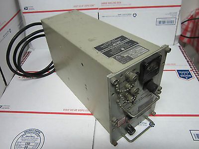 VINTAGE FEI FE-10A ULTRASTABILER QUARZOSZILLATOR 5 MHz FREQUENZSTANDARD MARINE