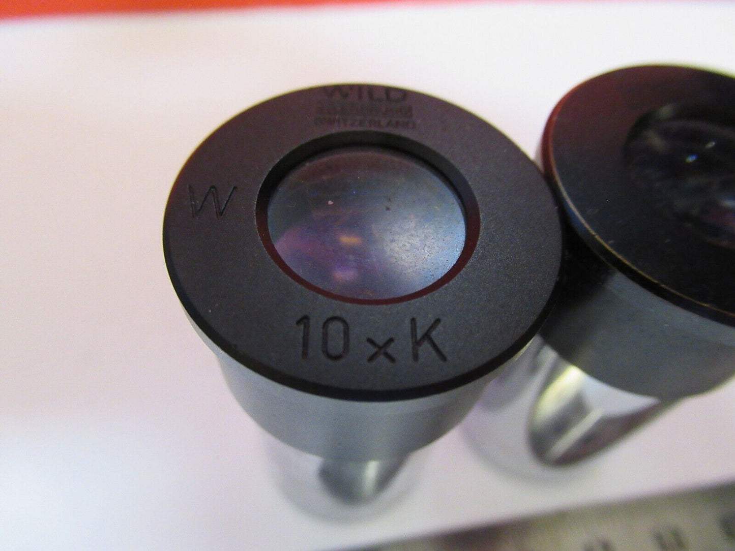 PAIR MICROSCOPE PART WILD HEERBRUGG SWISS EYEPIECE 10xW OPTICS AS PICTUR Y7-B-11