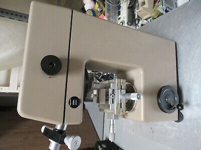 AKASHI MVK-E HARDNESS TESTER GREAT MICROSCOPE FILAR OPTICS WORKING FINE #LOB