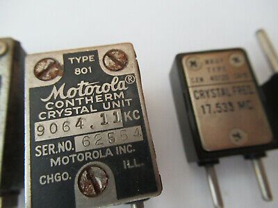 LOT ANTIQUE QUARTZ CRYSTAL MOTOROLA NAVY PIEZO FREQUENCY AS PICTURED &F2-A-206