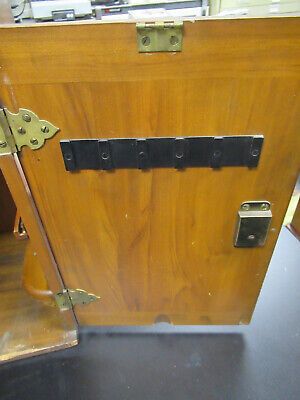 EMPTY WOOD CABINET for ANTIQUE BAUSCH LOMB MICROSCOPE PART AS PICTURED &TA5 iii