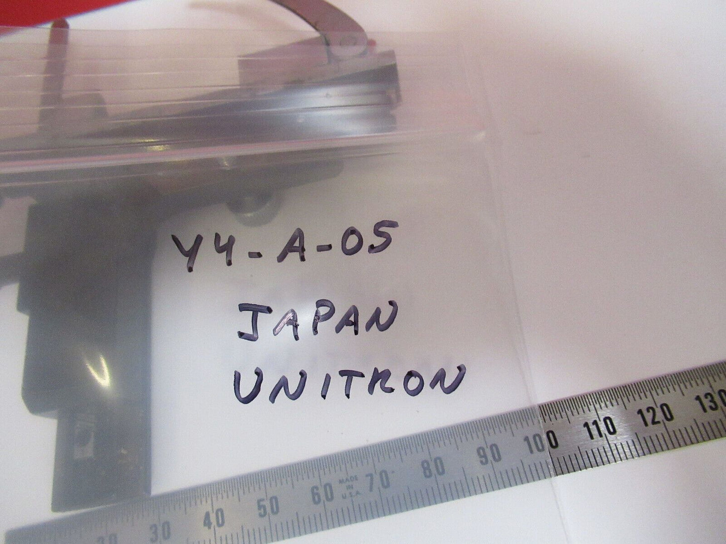 UNITRON JAPAN ASSEMBLY XY STAGE TABLE MICROSCOPE PART AS PICTURED Y4-A-05