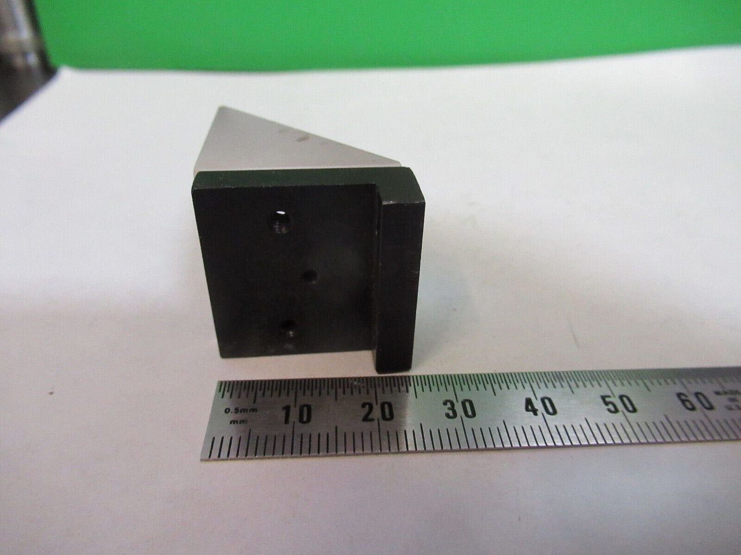 OPTICAL MOUNTED MIRROR OPTICS AS PICTURED Z1-A-81