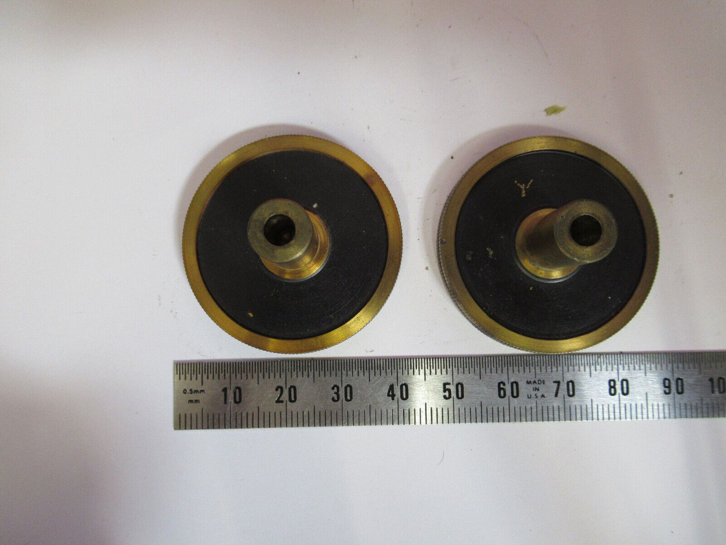 ANTIQUE BAUSCH LOMB PAIR KNOBS GROSS ADJUST MICROSCOPE PART AS PICTURED Y4-A-60