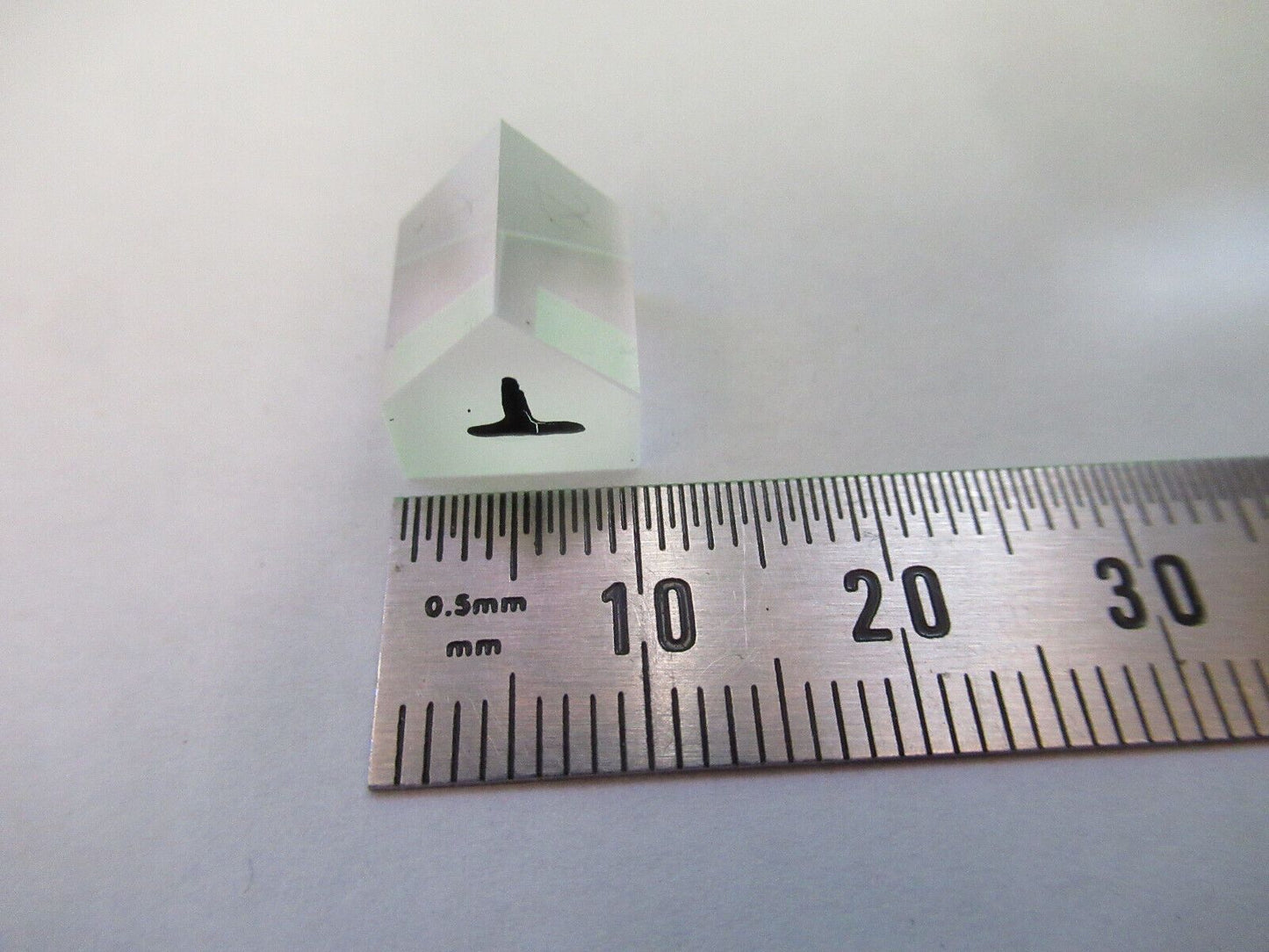 OPTICAL MINI GLASS PRISM OPTICS AS PICTURED Z5-C-45