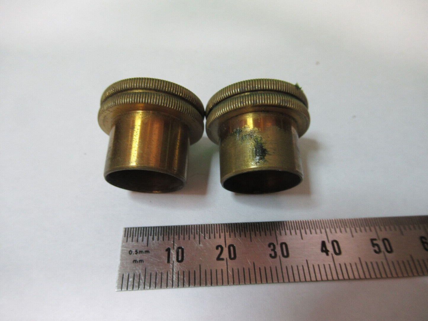 AO SPENCER PAIR BRASS KNOBS ANTIQUE MICROSCOPE PART AS PICTURED &R2-A-13