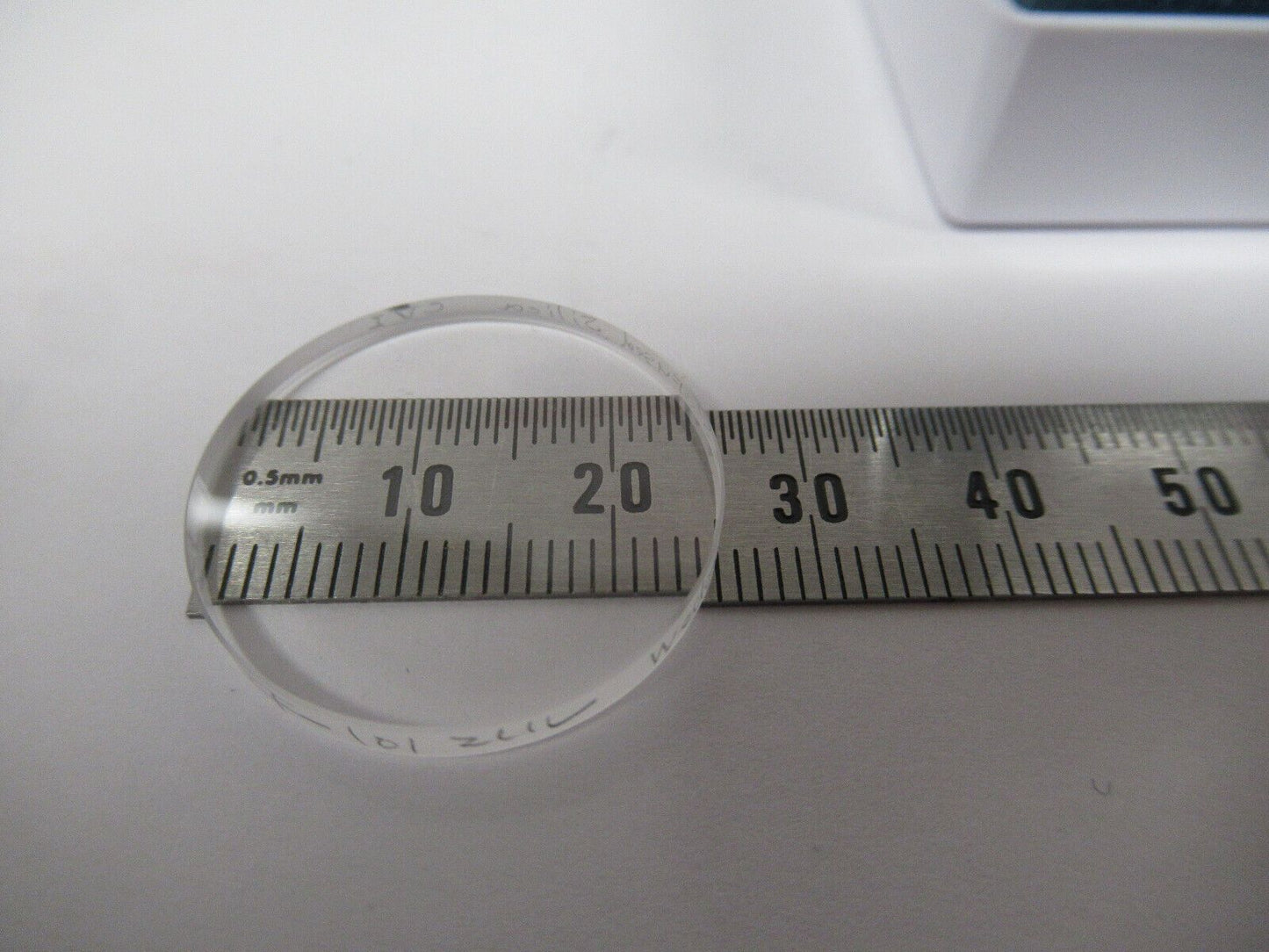 OPTICAL FUSED SILICA GLASS WEDGE CVI  OPTICS AS PICTURED &W6-A-12