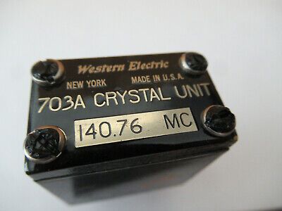 ANTIQUE QUARTZ CRYSTAL WESTERN ELECTRIC FREQUENCY CONTROL AS PICTURED F2-A-208