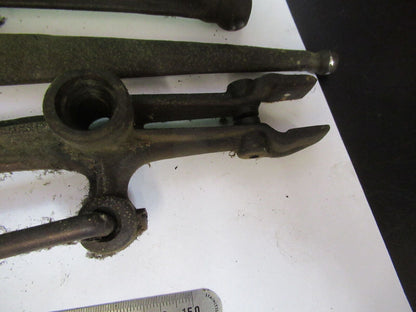 FOR PARTS 1890's MECHANISM PARTS SEWING MACHINE ANTIQUE AS PICTURED Q4-A-82