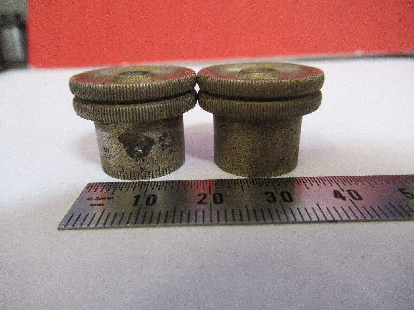 ANTIQUE BAUSCH LOMB PAIR KNOBS MICROSCOPE PART AS PICTURED &R3-C-45