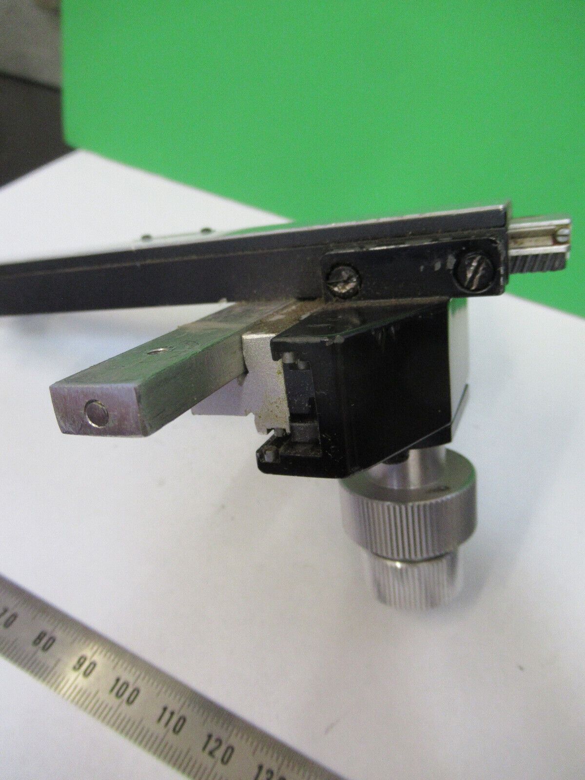 FOR PARTS WORKS! FAIR XY STAGE TABLE MICROSCOPE PART OPTICS as pictured &R2-B-59