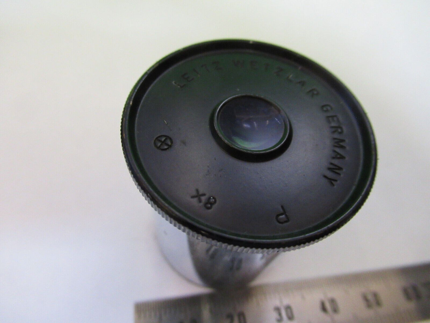 MICROSCOPE EYEPIECE OCULAR POL LEITZ GERMANY 8X OPTICS as pictured #S2-C-72