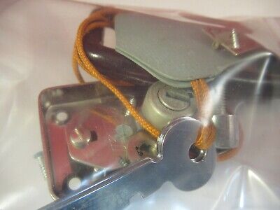 FOR PARTS MICROSCOPE PART LOCK & KEY for WOOD BOX UNITRON AS PICTURED &9-A-35