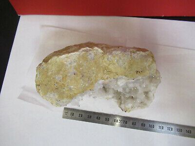 MINERAL GEODE SAMPLE QUARTZ  AS PICTURED OPTICS &P8-A-97