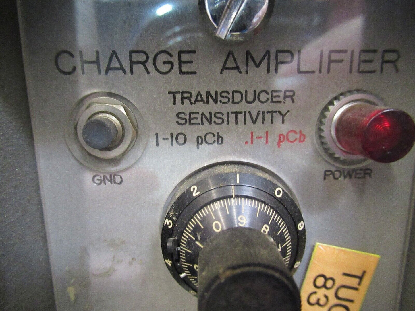 KISTLER VINTAGE CHARGE AMPLIFIER 504 for ACCELEROMETER AS PICTURED TD-4