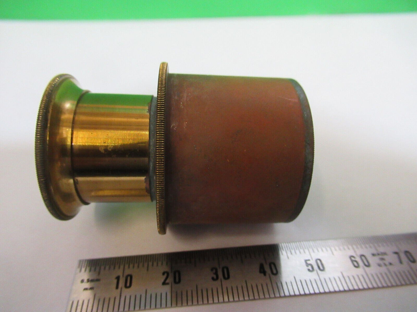 ANTIQUE BRASS RARE UK ENGLAND EYEPIECE MICROSCOPE PART AS PICTURED P2-B-28