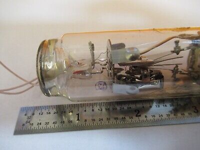 RARE RUSSIAN RESONATOR VACUUM TUBE QUARTZ CRYSTAL FREQUENCY AS PICTURED &A3-B-54