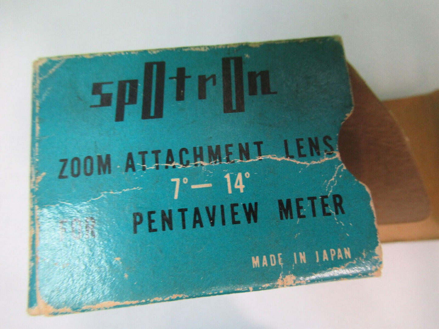 SPOTRON ZOOM ATTACHMENT LENS OPTICS AS PICTURED R2-A-19