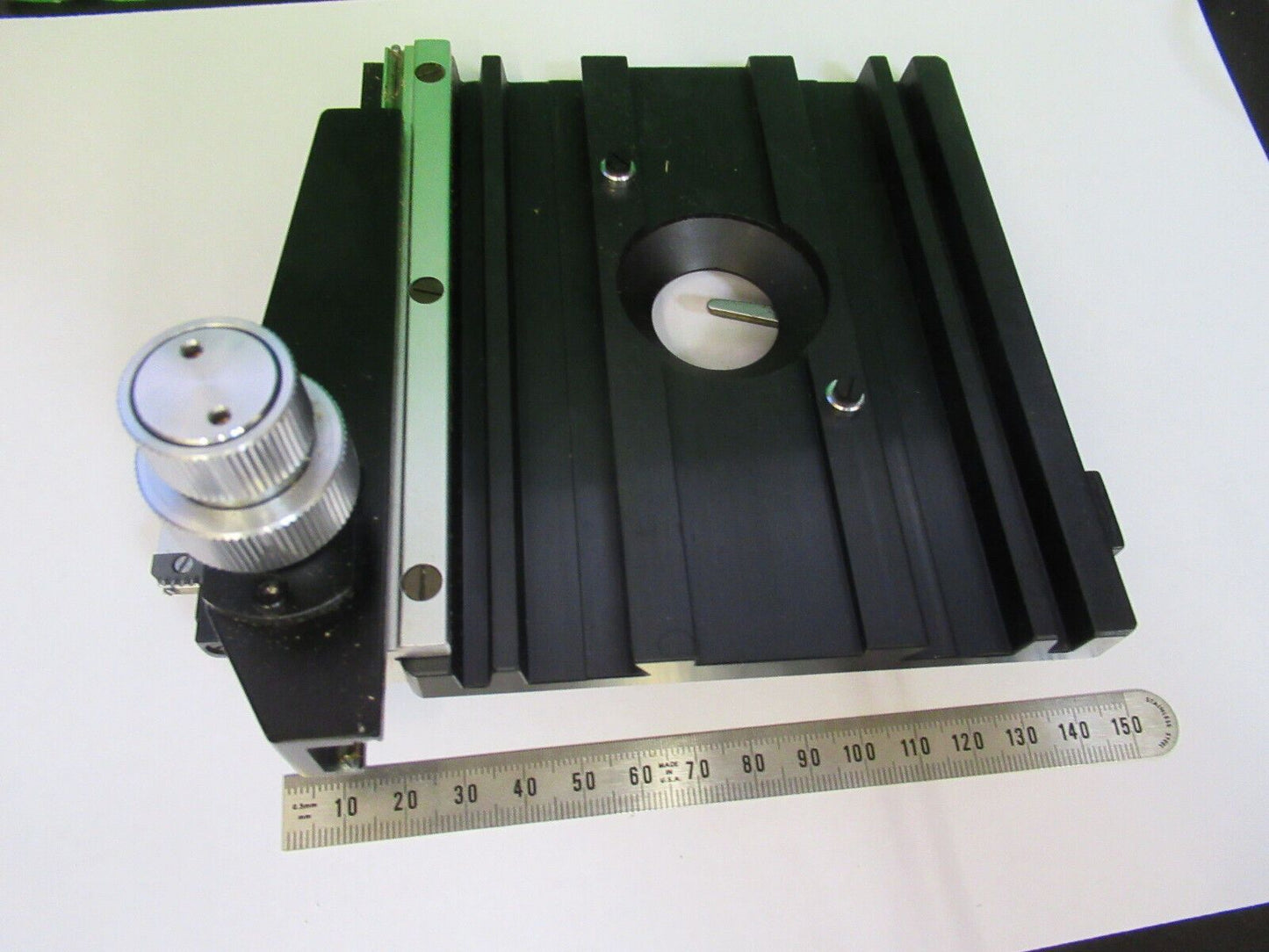 MICROSCOPE PART KENT TPKYO XY STAGE TABLE WORKS FINE AS PICTURED  #G2-A-65