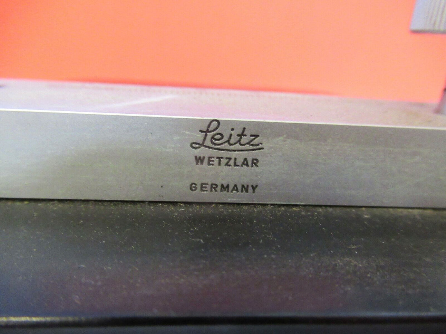 LEITZ WETZLAR GERMANY XY STAGE TABLE  MICROSCOPE PART AS PICTURED &P8-A-94