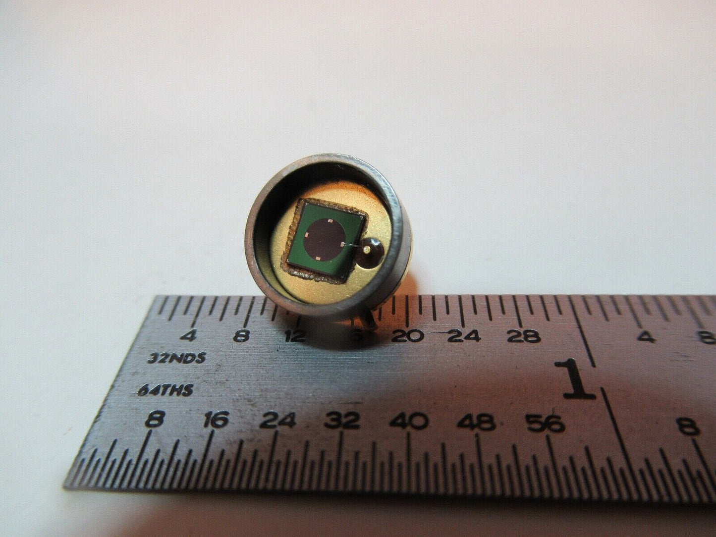 MIL SPEC OPTICAL PHOTODIODE LIGHT SENSOR LASER OPTICS AS PICTURED &16-A-36