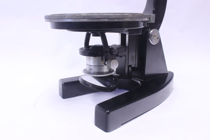 Vintage Ernst Leitz Wetzlar Polarizing (POL) Microscope (No. 478584)